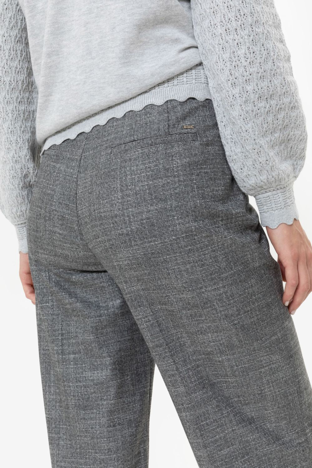 Donkergrijze cropped broek met tweedlook