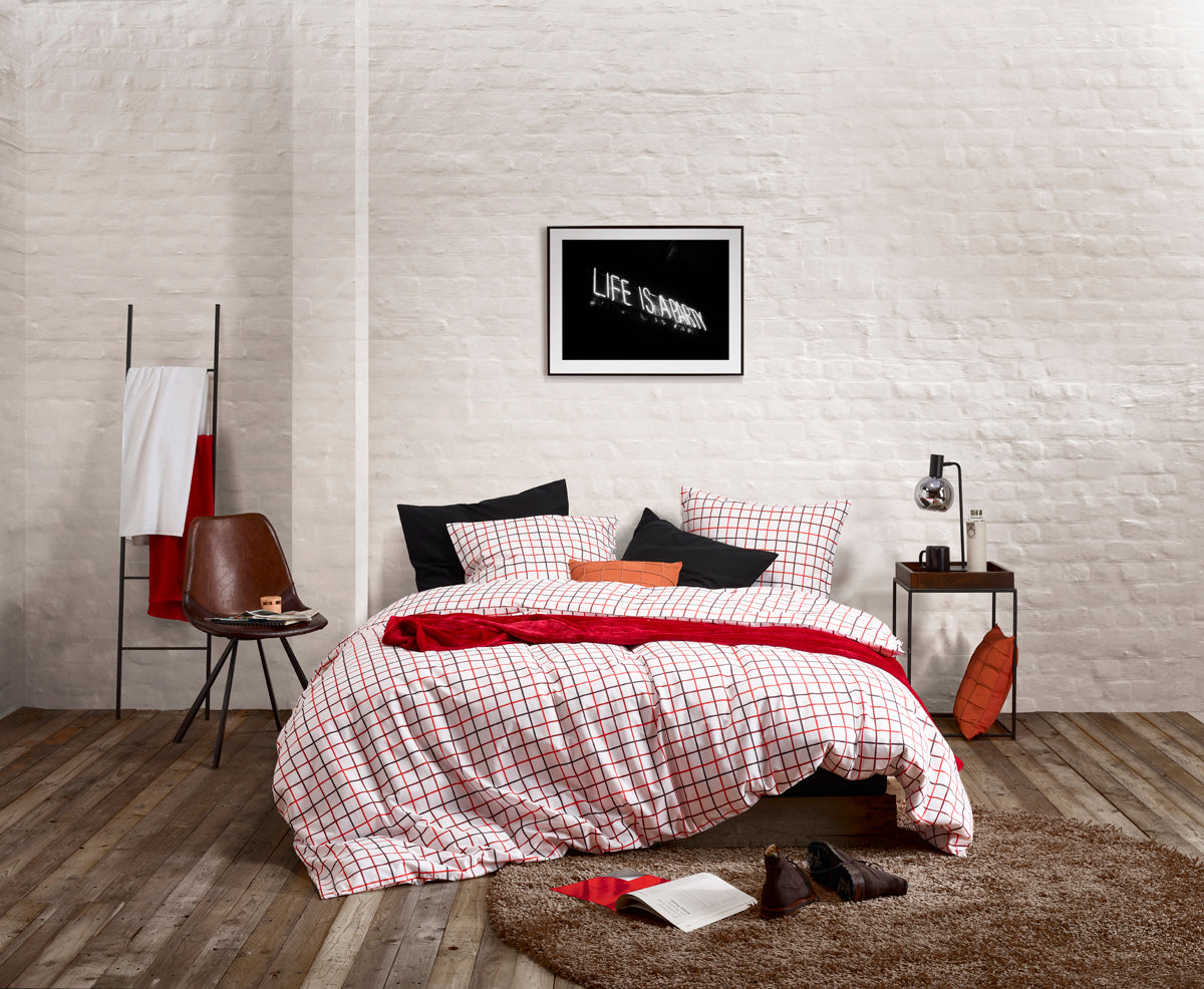 Beddengoedpakket Odil Ruby Red